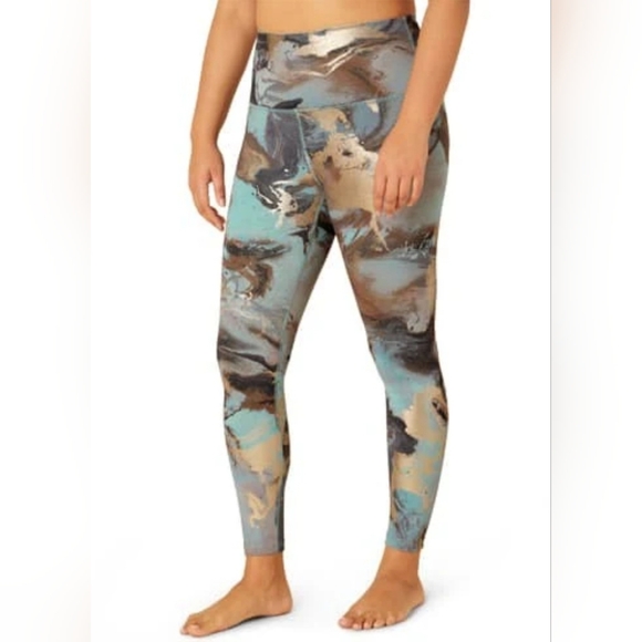 Beyond Yoga Marble Powershine High Waisted Midi Legging - Picture 3 of 5